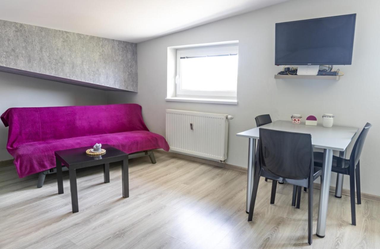 Apartman Theo Veľký Slavkov エクステリア 写真