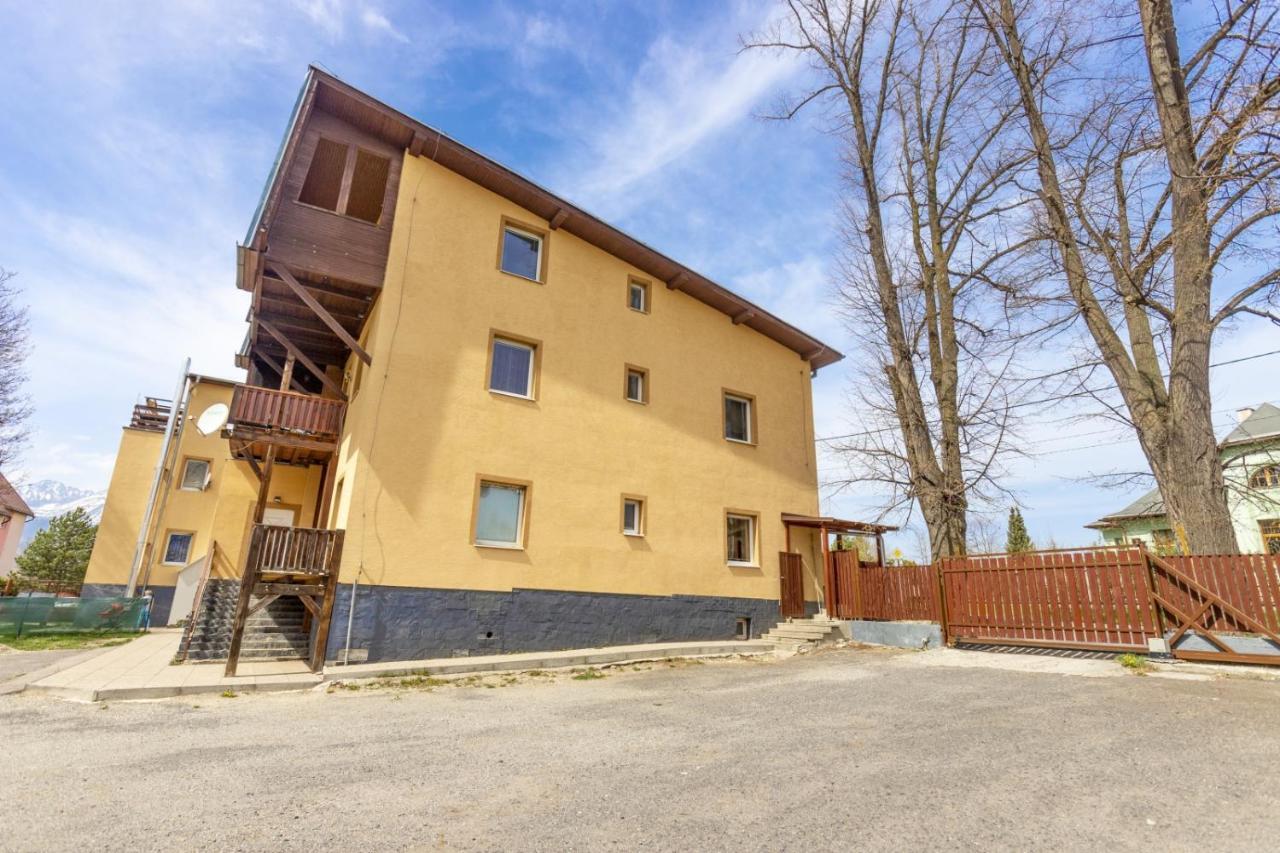 Apartman Theo Veľký Slavkov エクステリア 写真